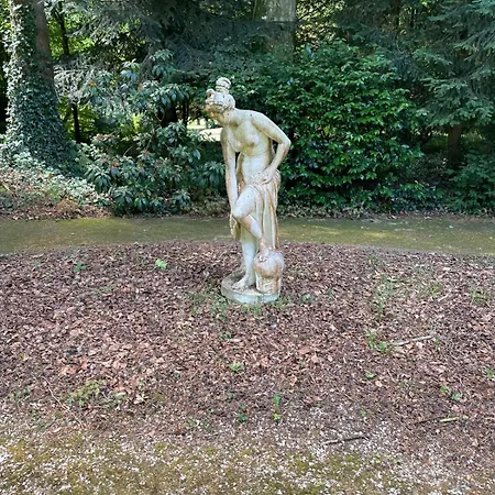 Βίλα Chateau De La Cour De Coulonces Saint-Martin-de-Tallevende